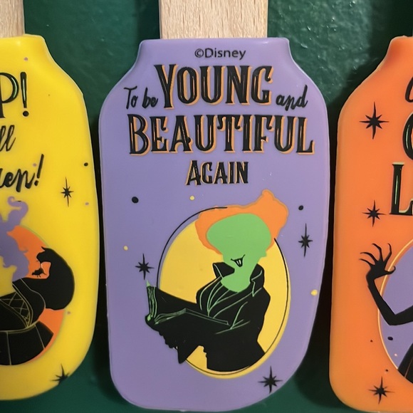 Hocus Pocus 4pk mini spatula set. Disney Halloween - Picture 8 of 9